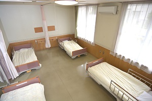あすなろ4人室
